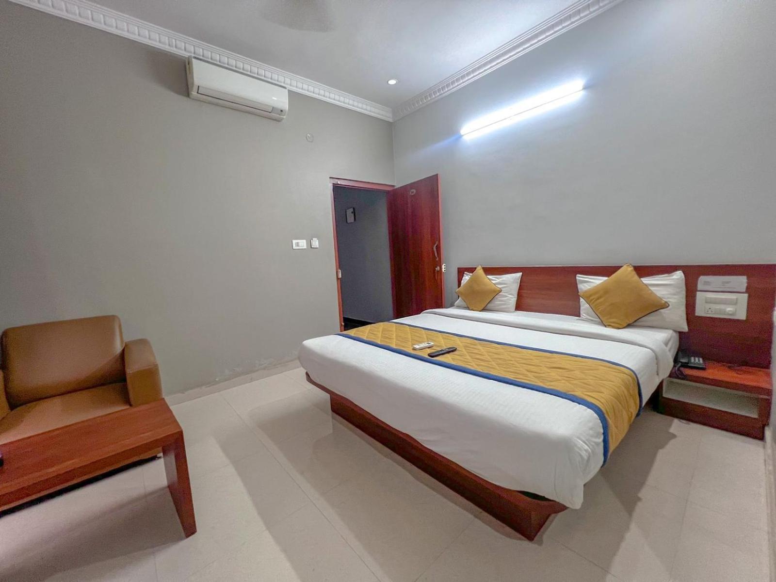 Hotel Gateway Suites Bangalore Airport Yelahanka Kültér fotó